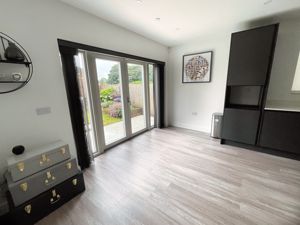 Photo 7- click for photo gallery